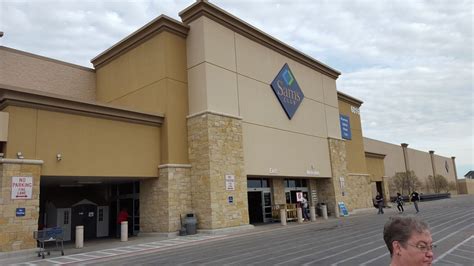 Sam's club lubbock texas - Call Us. +1 806-785-7600. Address. 5320 West Loop 289 Lubbock, Texas 79424 USA Opens new tab. Arrival Time. Check-in 4 pm →. Check-out 12 pm.